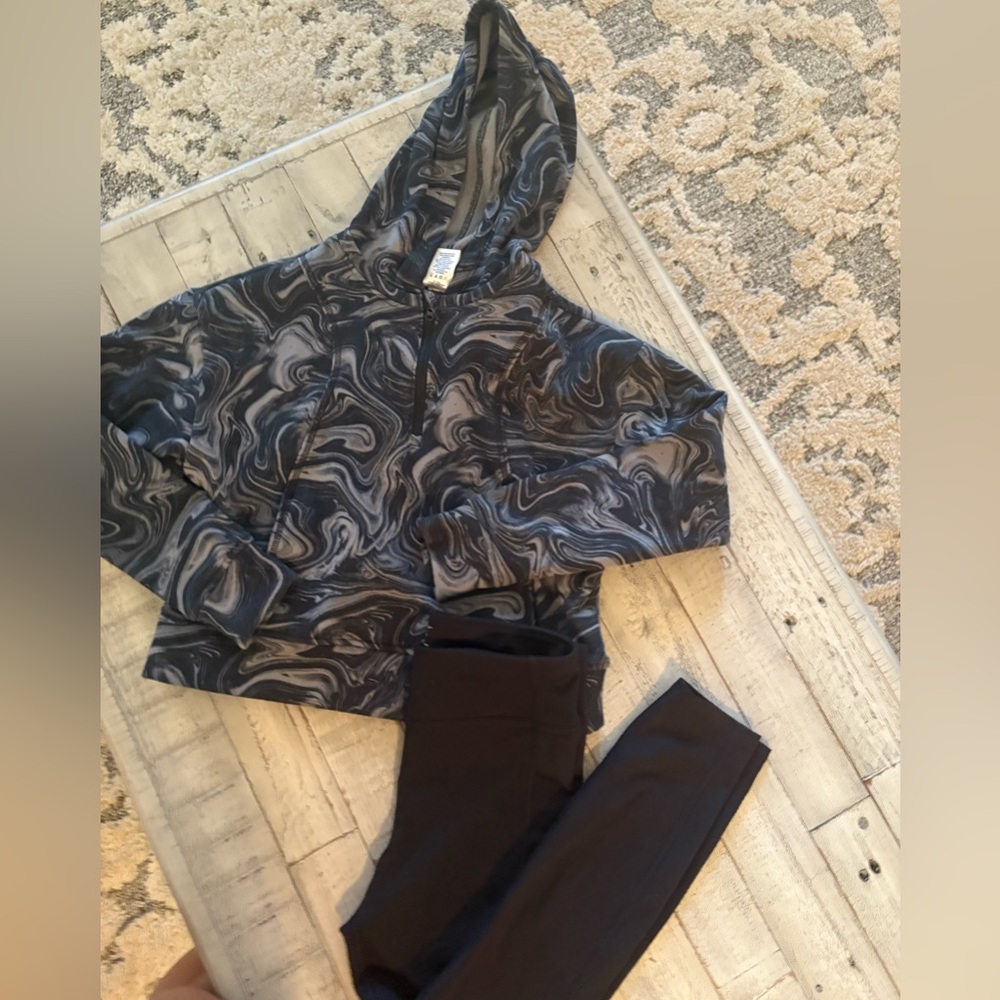 Girls Active Hoodie and Legging Set Sz 10/12